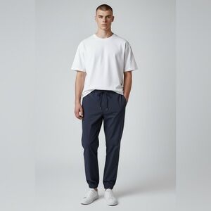 Banana Republic Men’s Medium Navy Jogger Pants Streetwear Soft Casual Athleisure